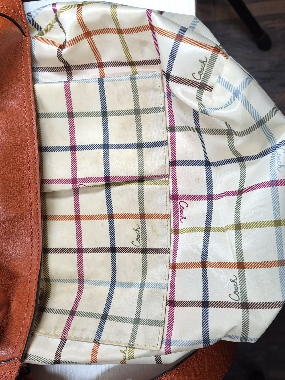 Coach Orange Leather Bleeker Duffle with Tattersall lining - Picture 4 of 16